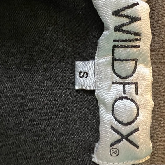 WILDFOX Gray Graphic Tee Shirt Top Size Small - Picture 5 of 7